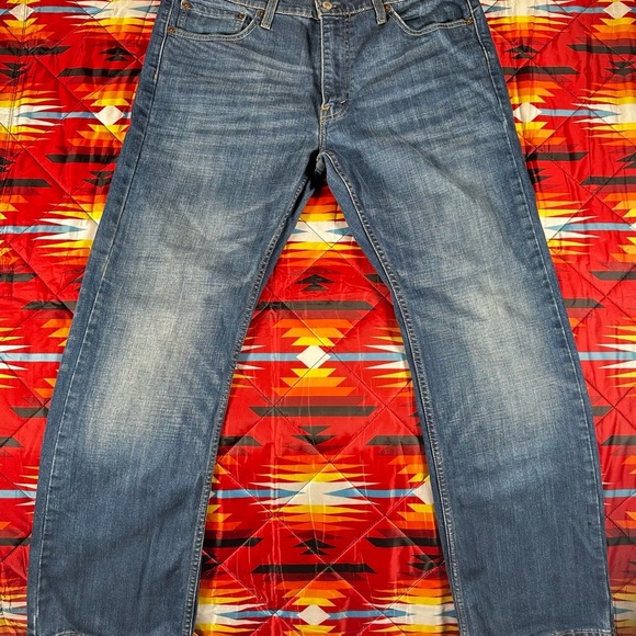 Levis Jeans Mens 36x32 Blue 527 Bootcut American Mid Rise Light Wash Denim - Picture 1 of 13